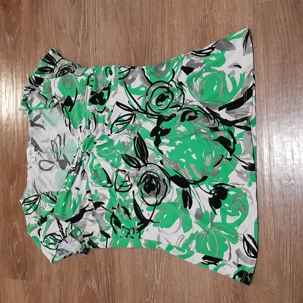 (M) Cleo Floral Abstract Print Art Deco Top Feminine Flattering Casual Weekend